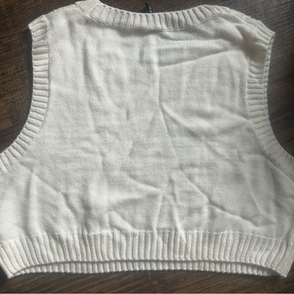 Divided White Ribbed Sweater - Picture 3 of 3